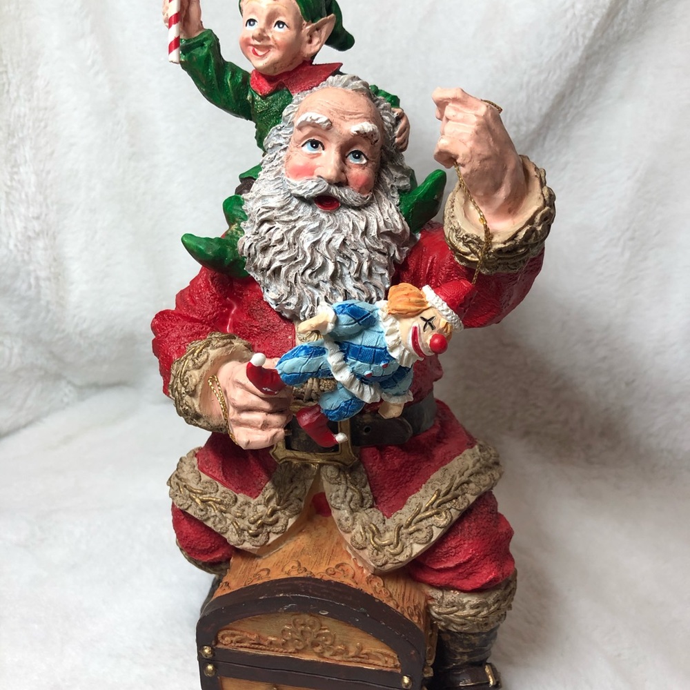 Jaimy 10” Santa and Elf Resin Figure